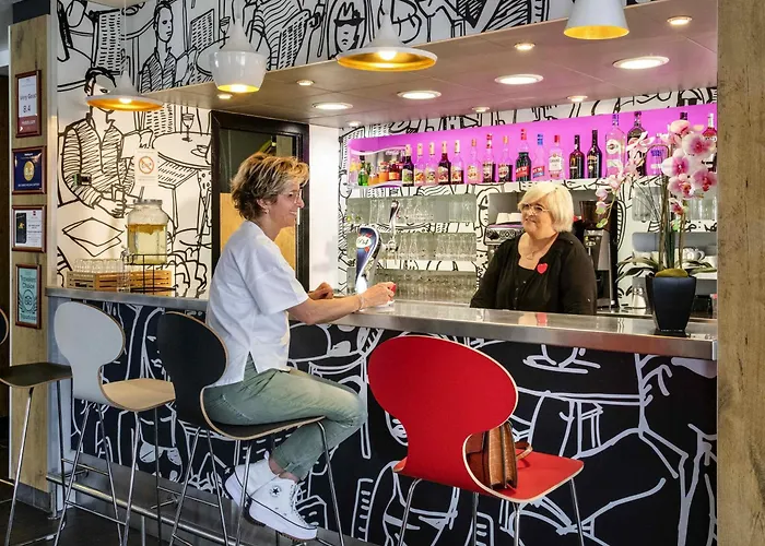 Ibis Cannes Mouans Sartoux Piscine Parking Gratuit