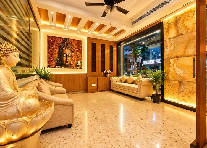 Hotel Baba Deluxe Near New Delhi Railway Station And City Center -By Rcg Hotels