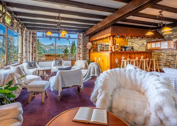 Hotels Les Catrems & Le Montagnou