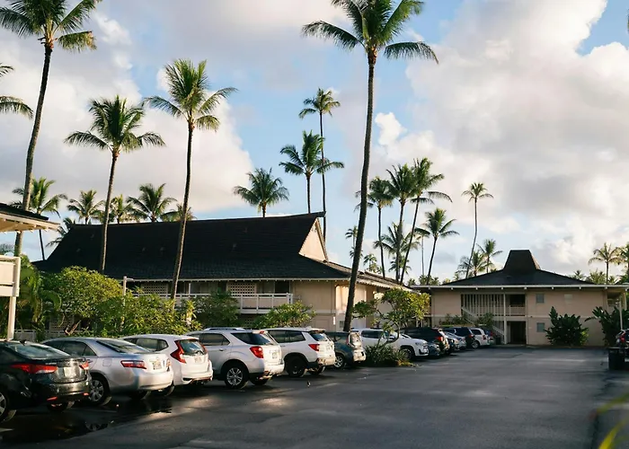 Plantation Hale Suites
