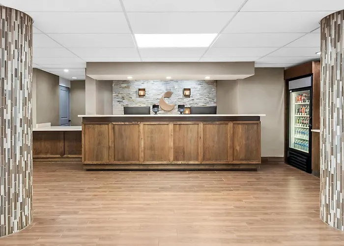 Comfort Suites Near Potomac Mills