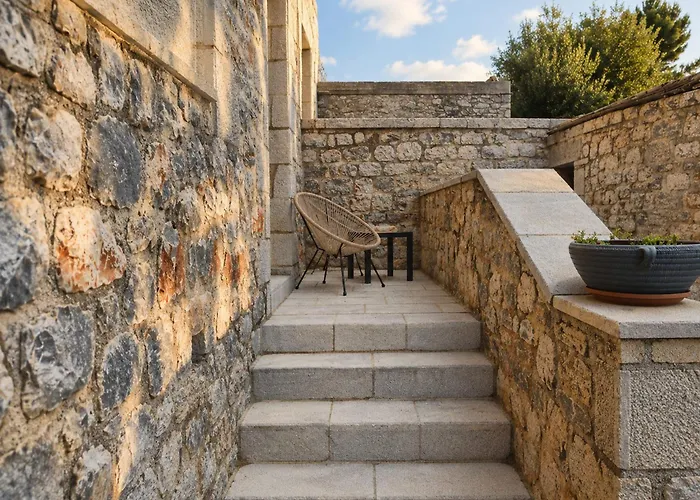 Areos Polis Boutique Hotel