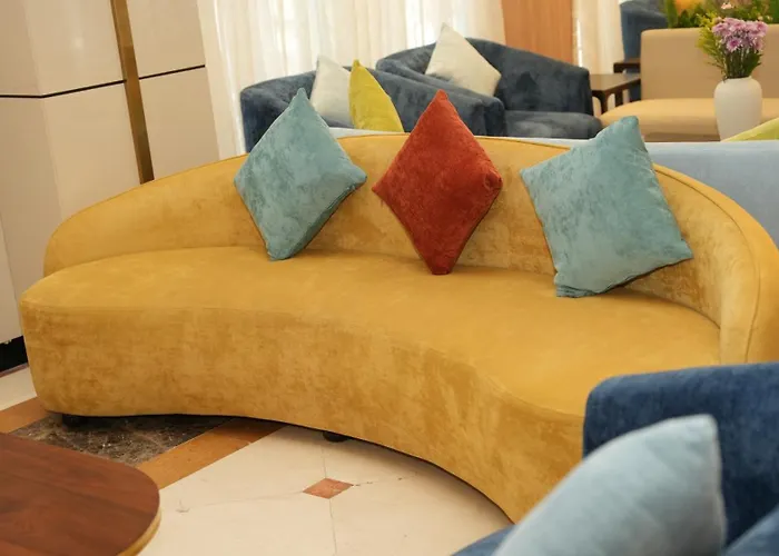 Zowar Alalami Hotel فندق زوار العالمي