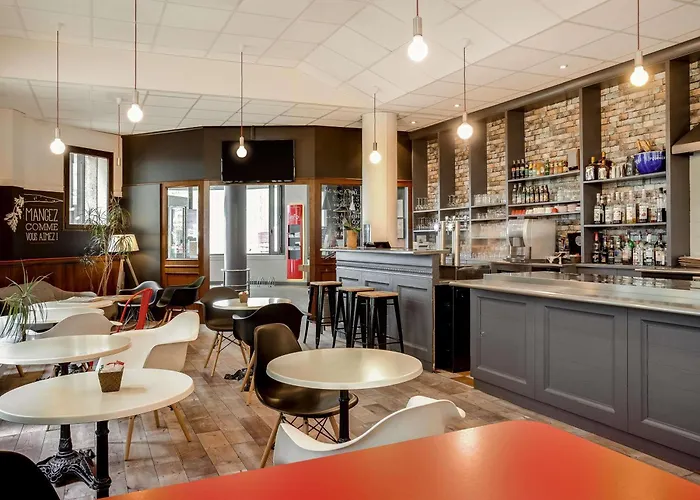 Ibis Angers Centre Château