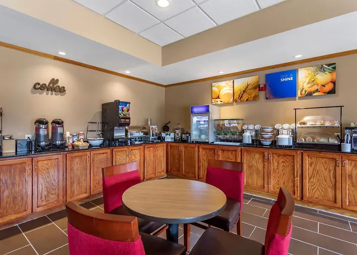 Comfort Inn & Suites Carbondale University Area