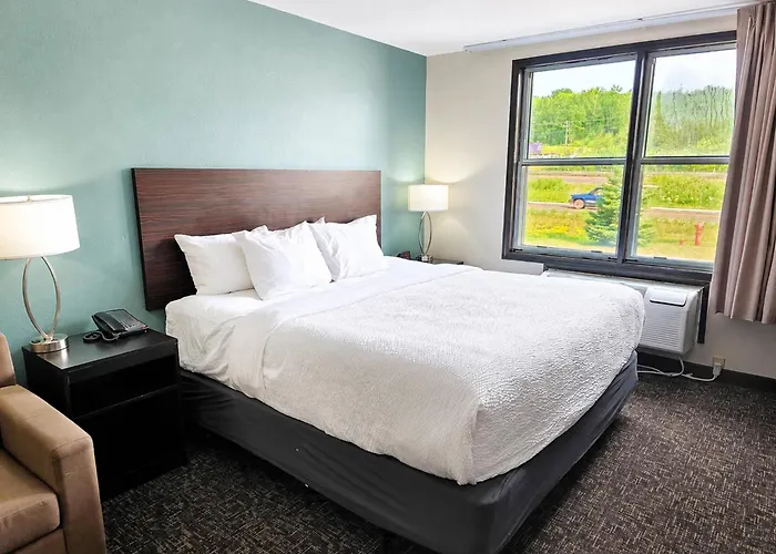 Sleep Inn & Suites Near Spirit Mountain