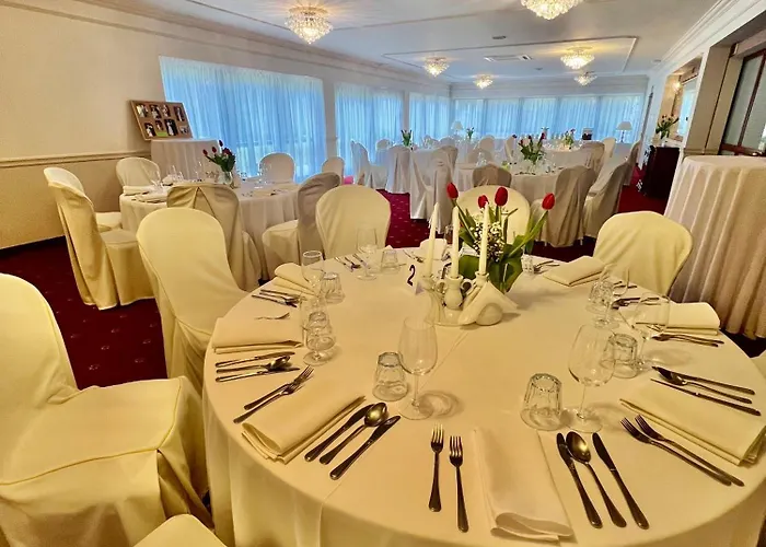Noce I Dnie Hotel