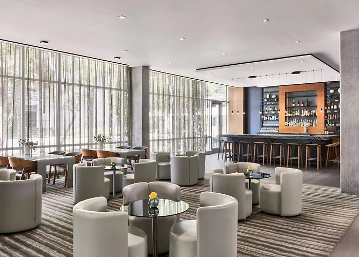Ac Hotel By Marriott Phoenix Tempe/Downtown