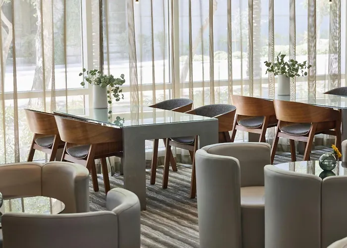 Ac Hotel By Marriott Phoenix Tempe/Downtown
