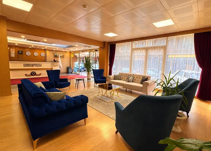 Quars Garden Hotel