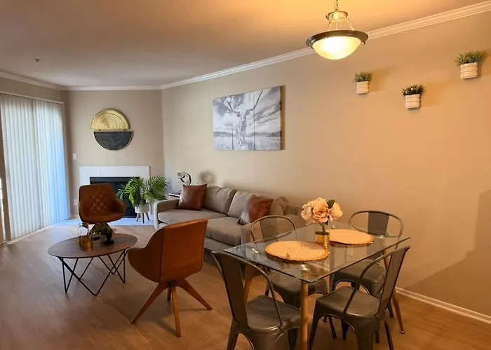 Amazing Universal Studios Loft Free Parking