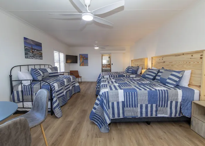 Stilbaai Harbour Inn