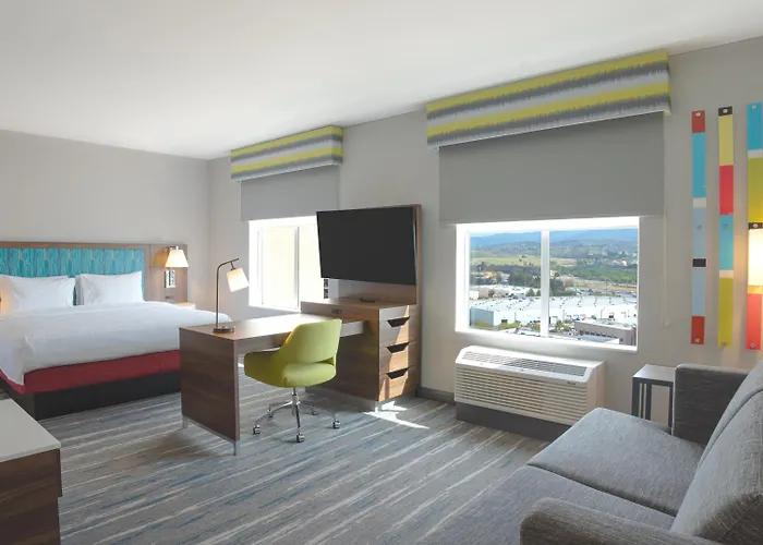 Hampton Inn By Hilton Santa Clarita-Valencia