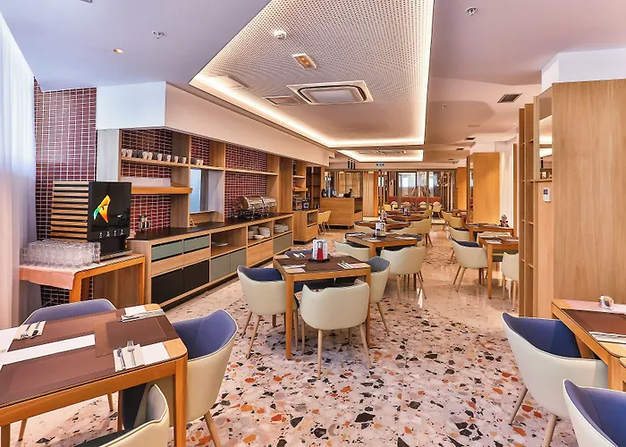 Carine Hotel Centar