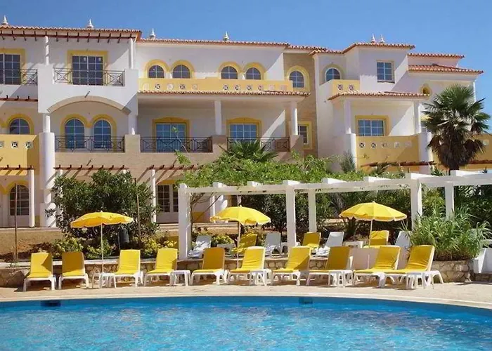 Luz Bay Hotel