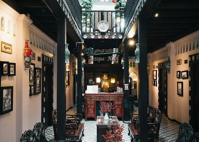 Songkhla Tae Raek Antique Hotel