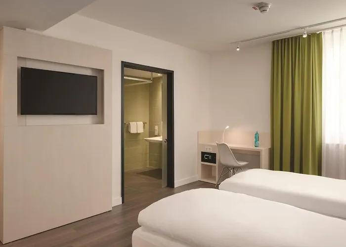 Super 8 by Wyndham Mainz Zollhafen