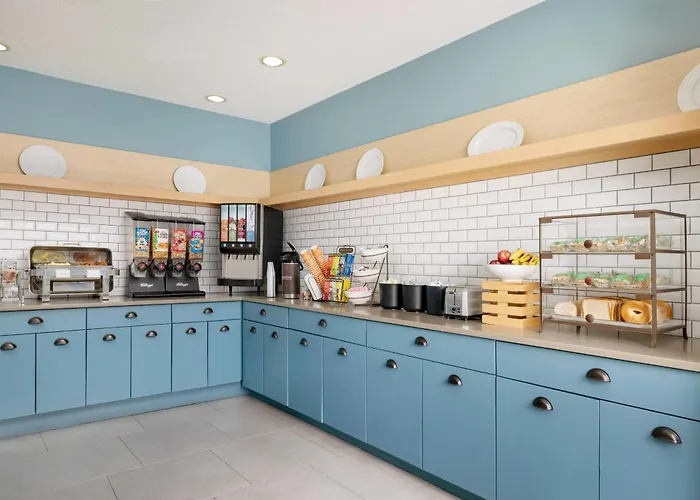 Country Inn & Suites By Radisson, Springfield, Oh