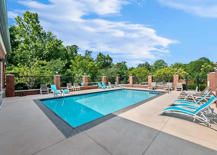 Hampton Inn & Suites Williamsburg-Central