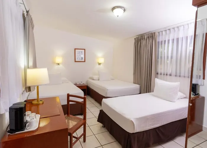 Best Western Las Mercedes Airport