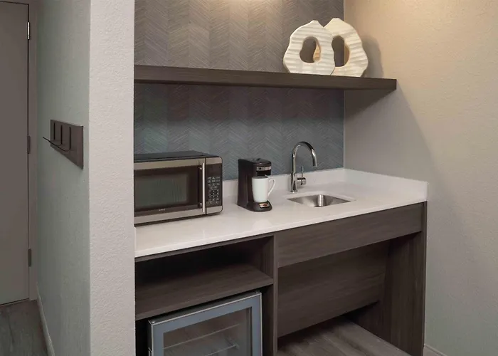 Hyatt Place Boston - Medford