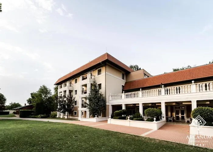 Arcanum Hotel