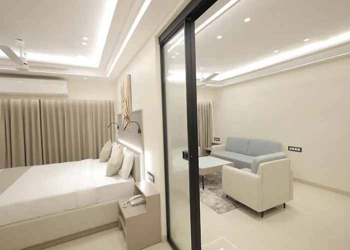 Hotel Orange International