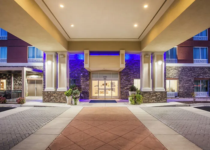 Holiday Inn Express & Suites Lexington Park-California By Ihg