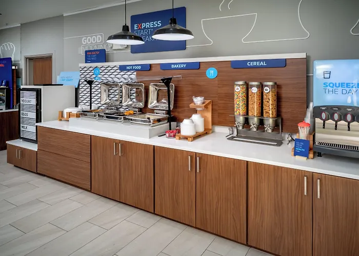 Holiday Inn Express & Suites Cross Lanes By Ihg