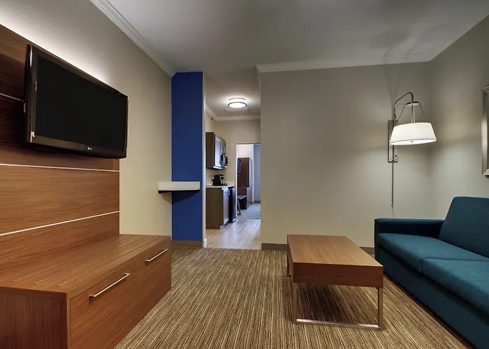 Holiday Inn Express Vernon College Area Highway 287 By Ihg