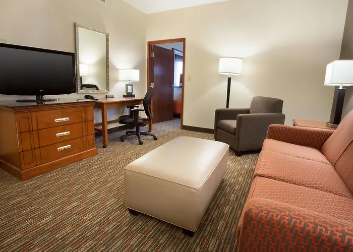Drury Inn & Suites Columbus Grove City