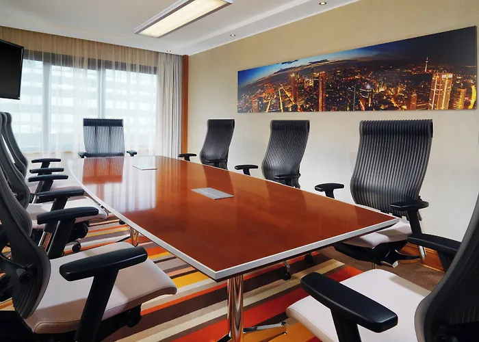 Sheraton Frankfurt Airport Hotel & Conference Center