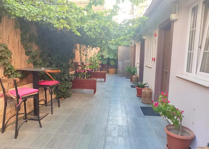 Neoss Boutique Hotel