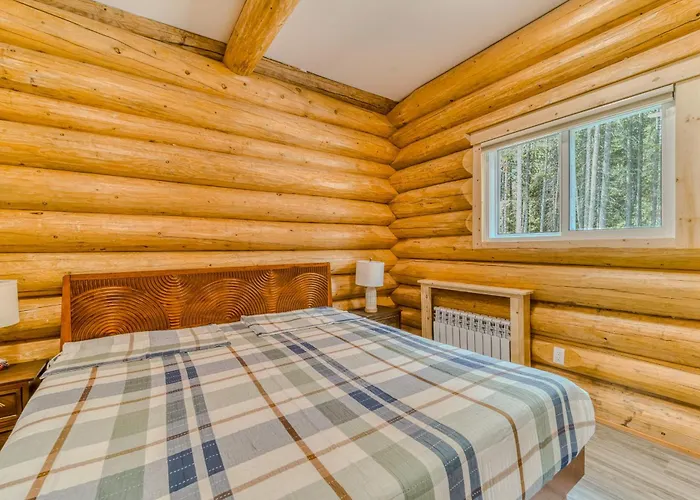 David Thompson Resort