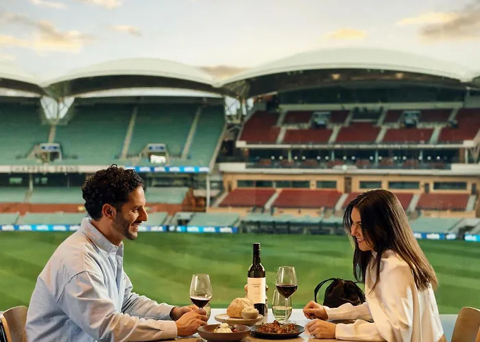 Oval Hotel At Adelaide Oval