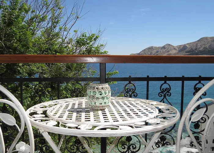 Apartments Authentic Baska 1