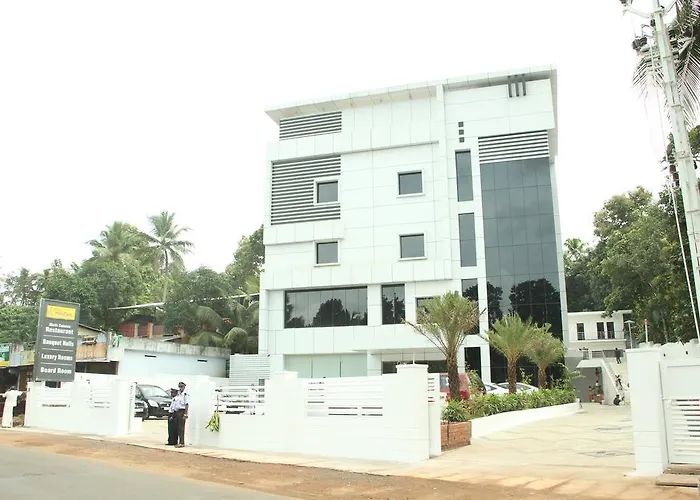 Hotel Hills Park Pathanamthitta