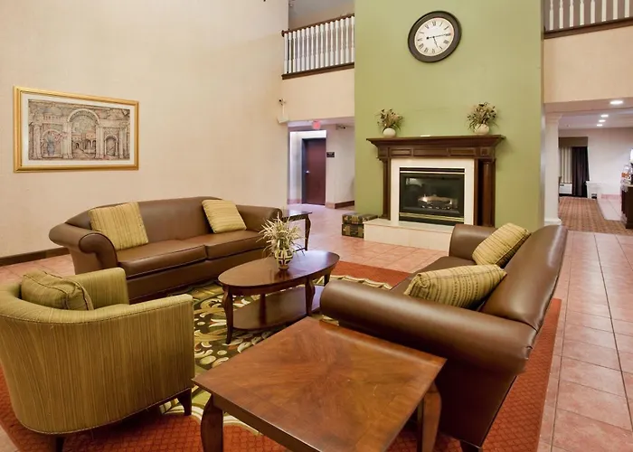 Seasons Inn & Suites Highland