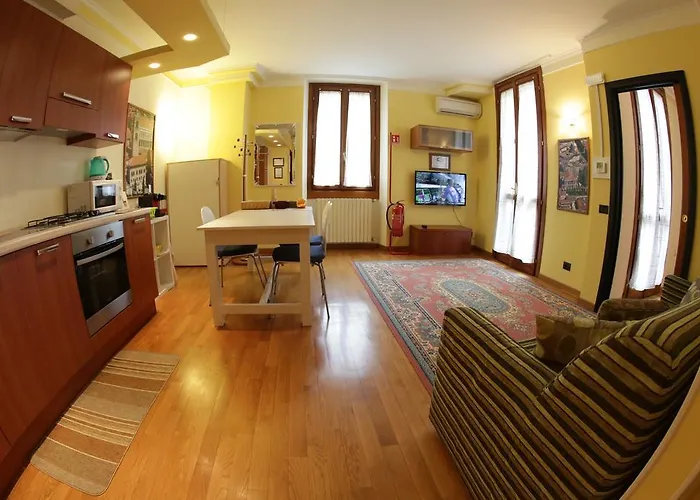 Central House Bergamo