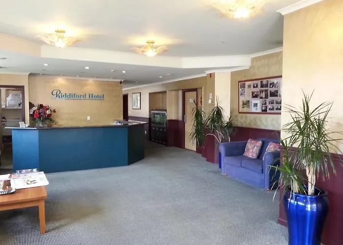 Riddiford Hotel