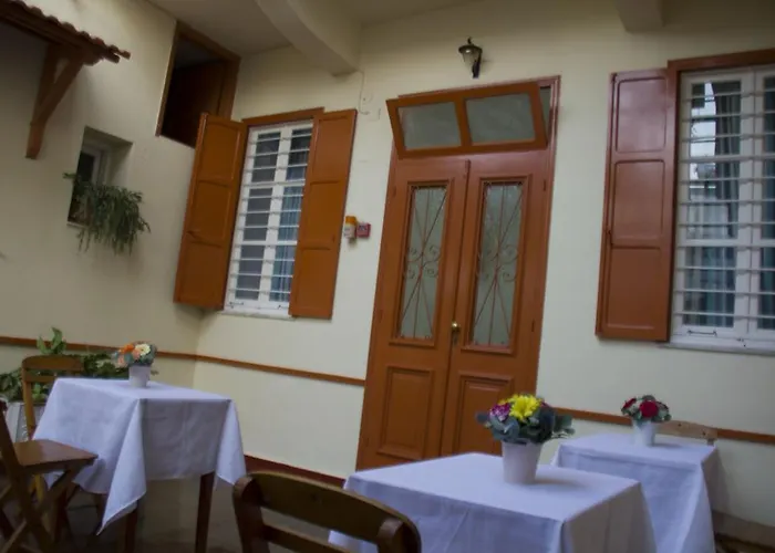 Medieval Rose Guest House
