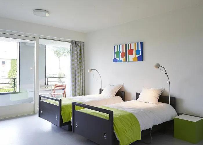 Hotel Middelpunt - Gratis Parking - Ontbijt Inbegrepen!