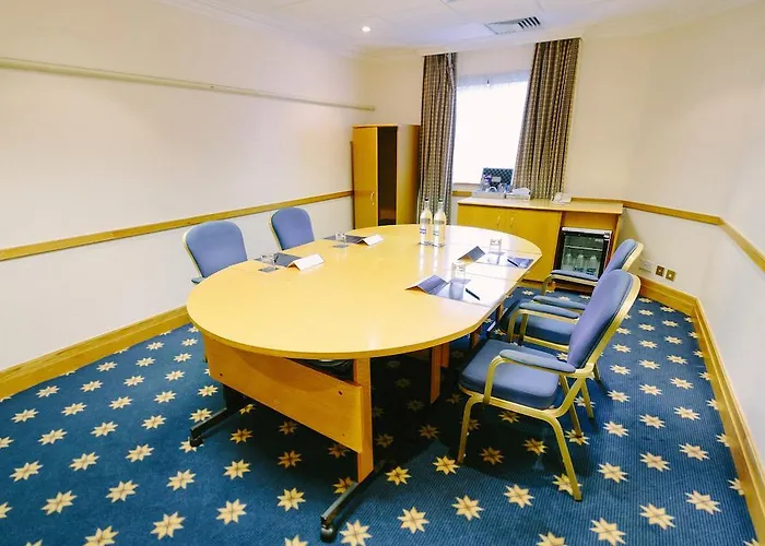 Hilton Newbury Centre