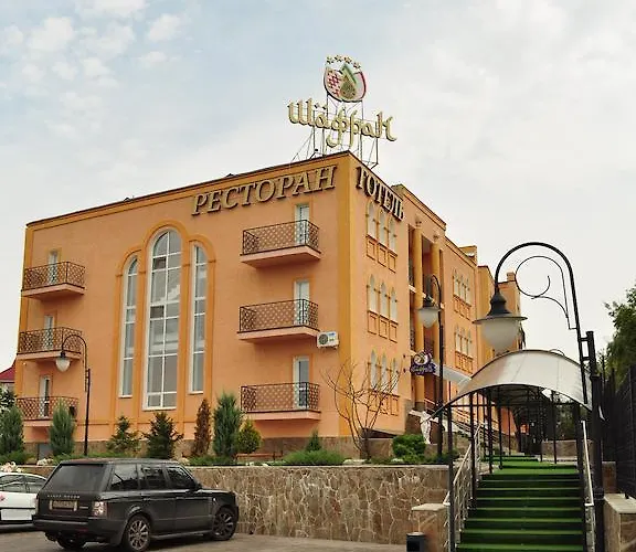 Premier Hotel Shafran