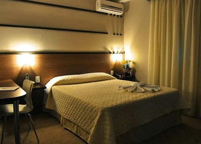 Petry Plaza Hotel
