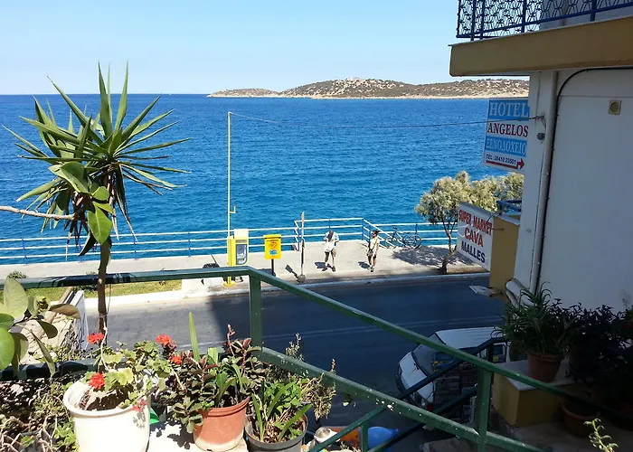Angelos Hotel