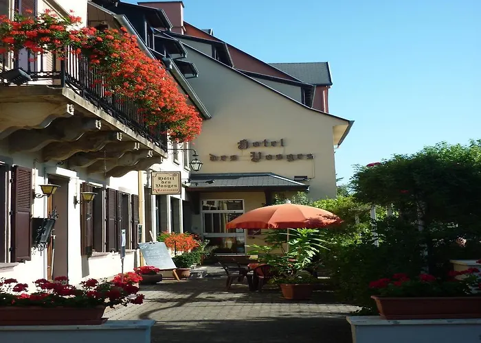 Cit'Hotel Des Vosges - 5 Rue De La Gare