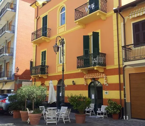 Hotel Mimosa