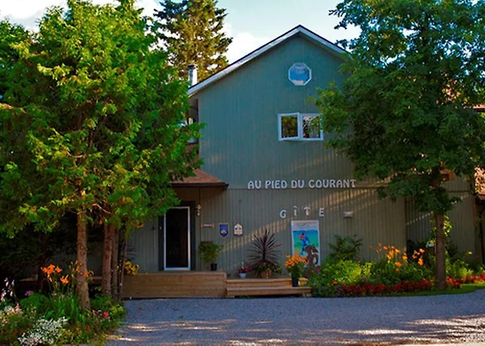 Gite Au Pied Du Courant De Gilbert Desjardins