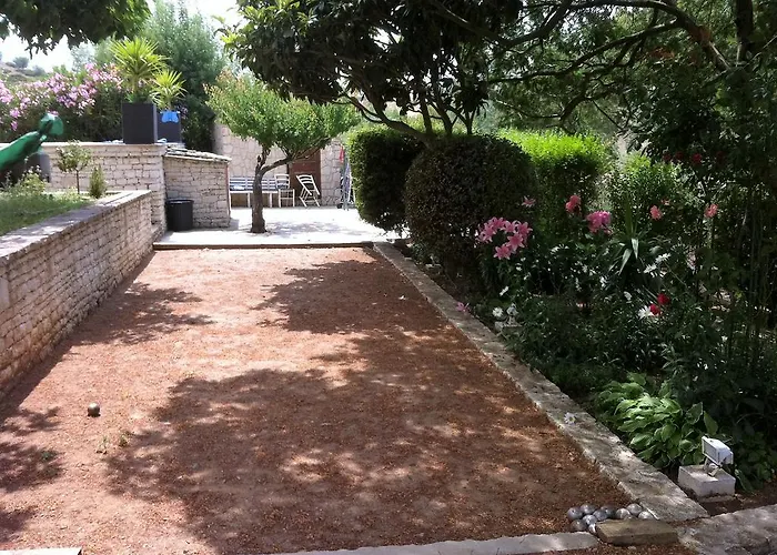 Appart F3 Dans Villa Elofred
